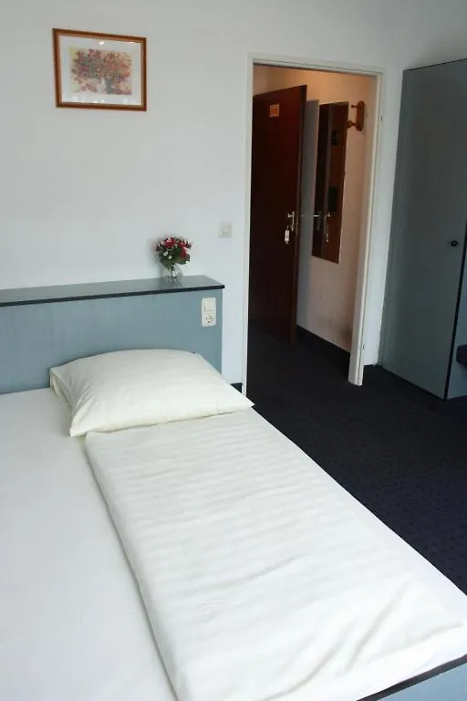 Hotel Diplomat Frankfurt am Main 2*,  Germany